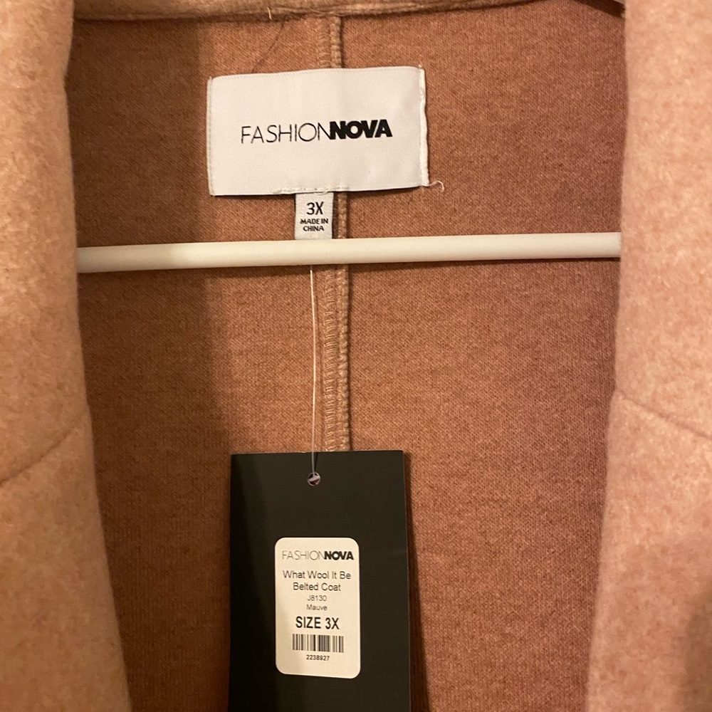 New Fashion Nova Coat 3X - Picture 6 of 9
